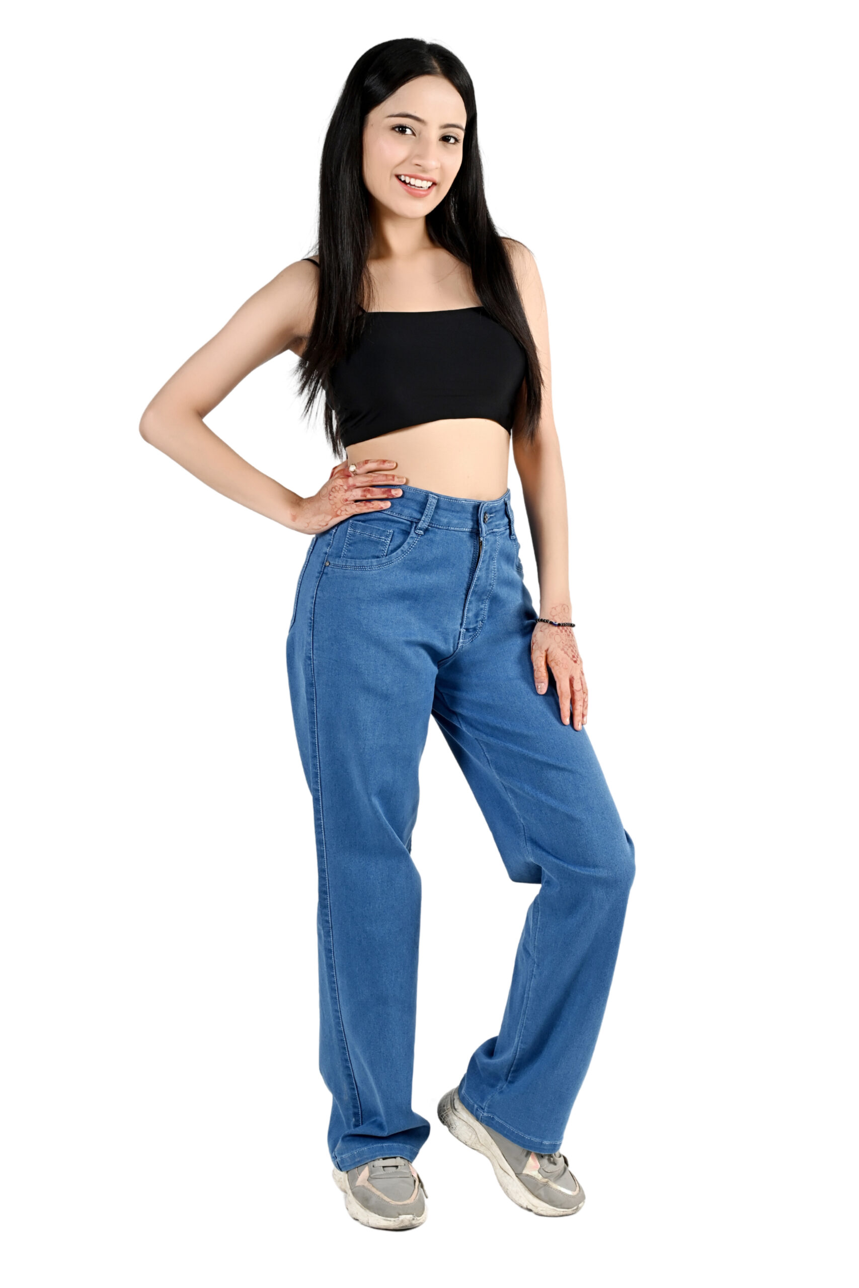 WOMEN’S BLUE STRAIGHT FIT JEANS