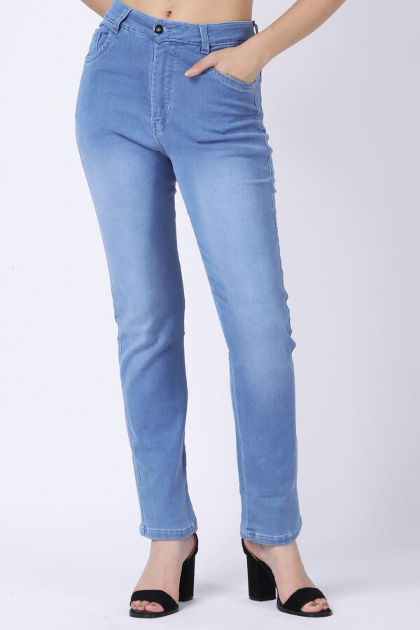 Women's Light Blue Regular Fit Jeans